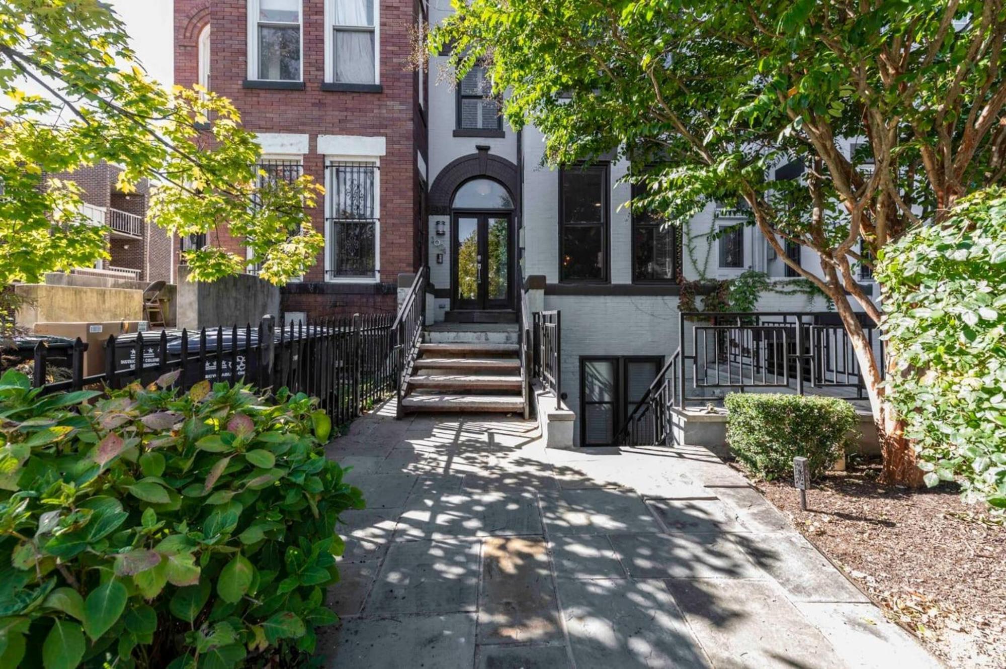 Appartamento Luxe 2Bd2Ba Townhouse In Hip Area - Near Metro Washington Esterno foto