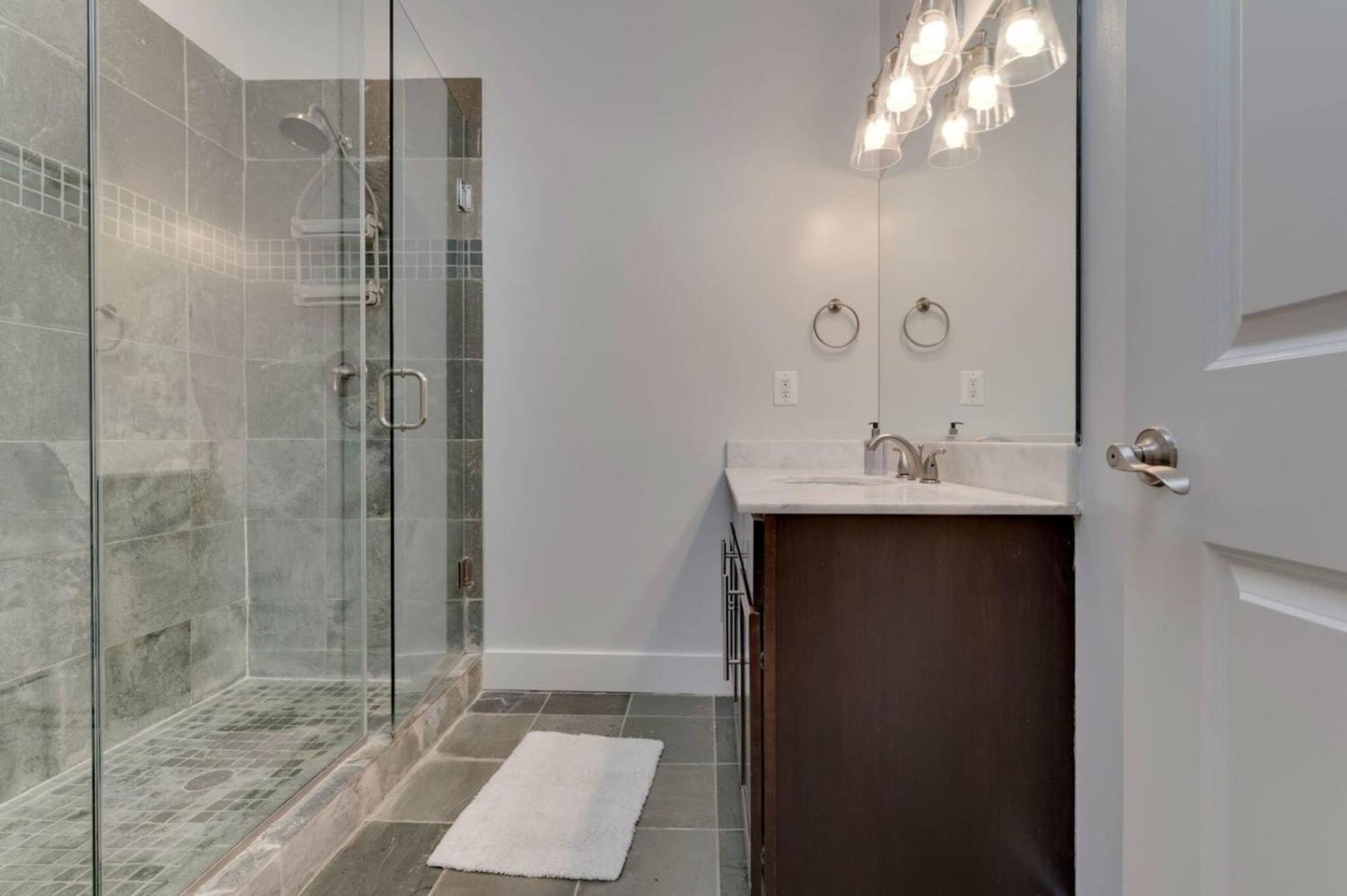 Appartamento Luxe 2Bd2Ba Townhouse In Hip Area - Near Metro Washington Esterno foto